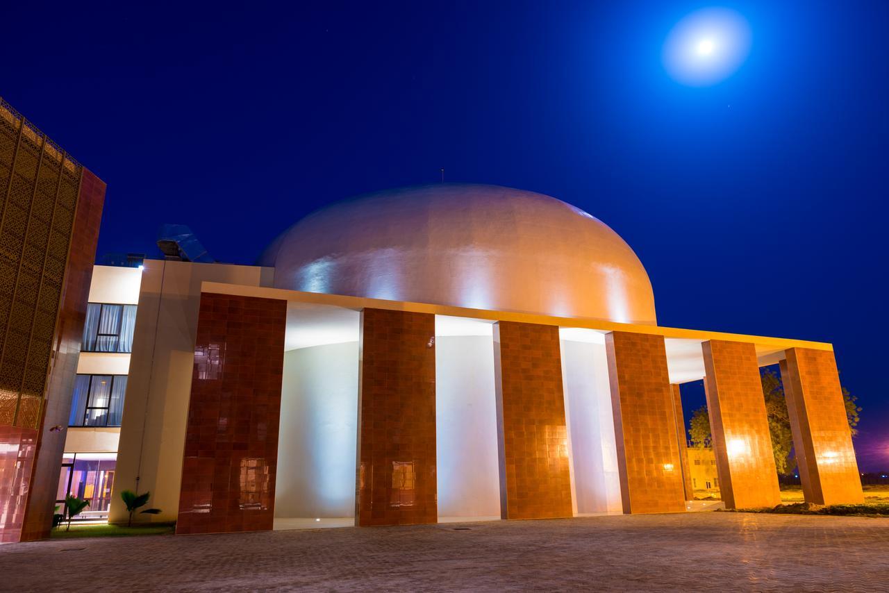 Radisson Blu Hotel N'Djamena Exterior photo