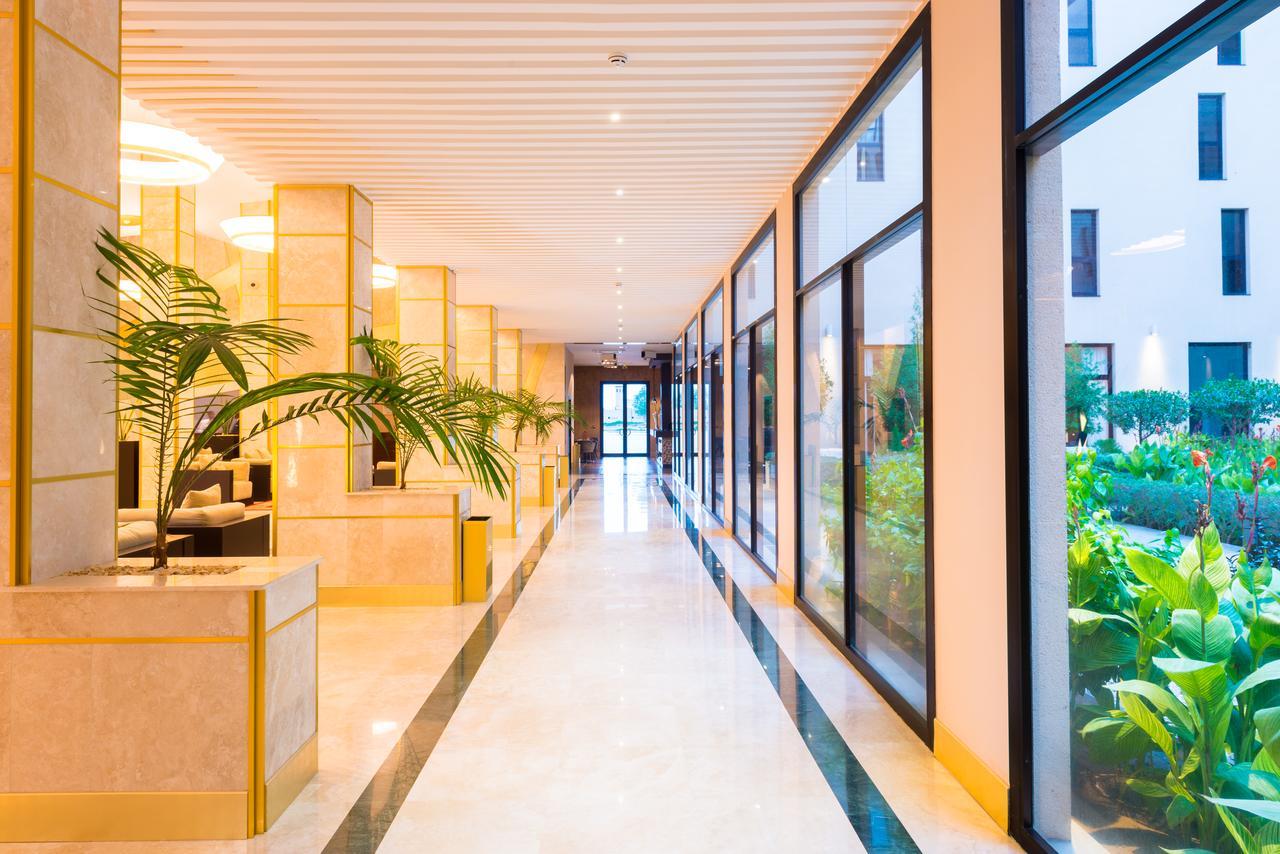 Radisson Blu Hotel N'Djamena Exterior photo